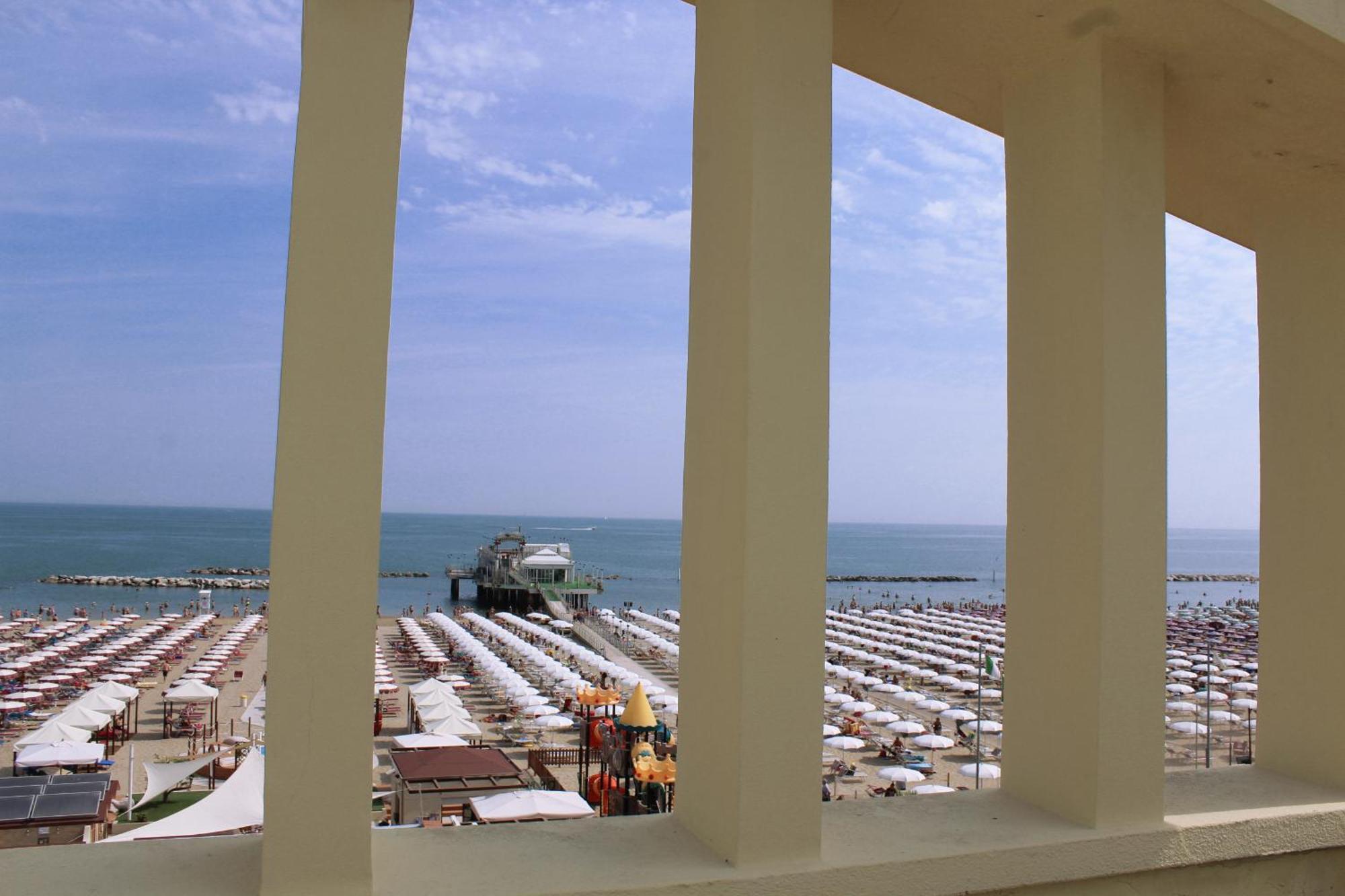 Hotel Splendid Gabicce Mare Esterno foto