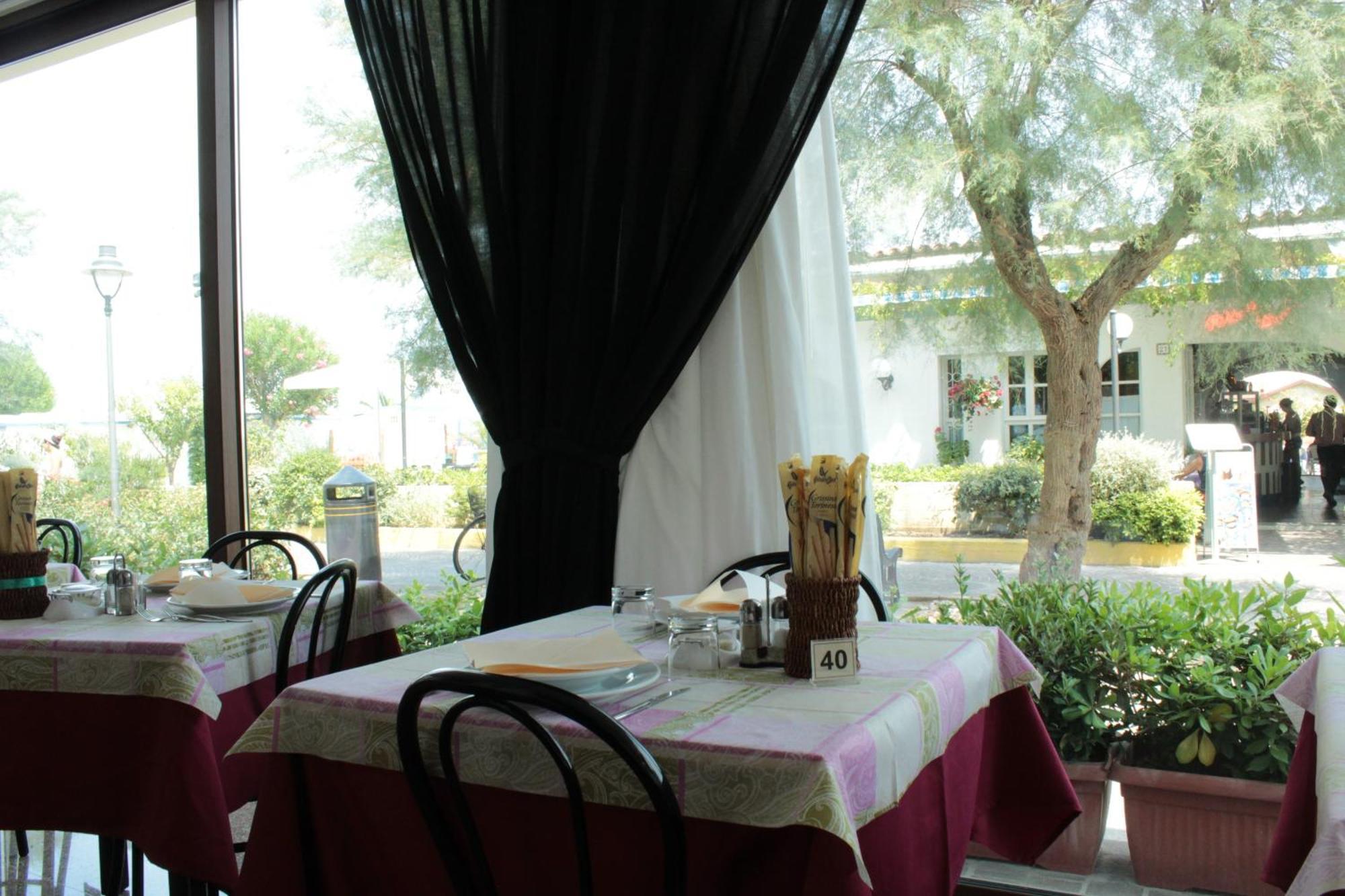 Hotel Splendid Gabicce Mare Esterno foto