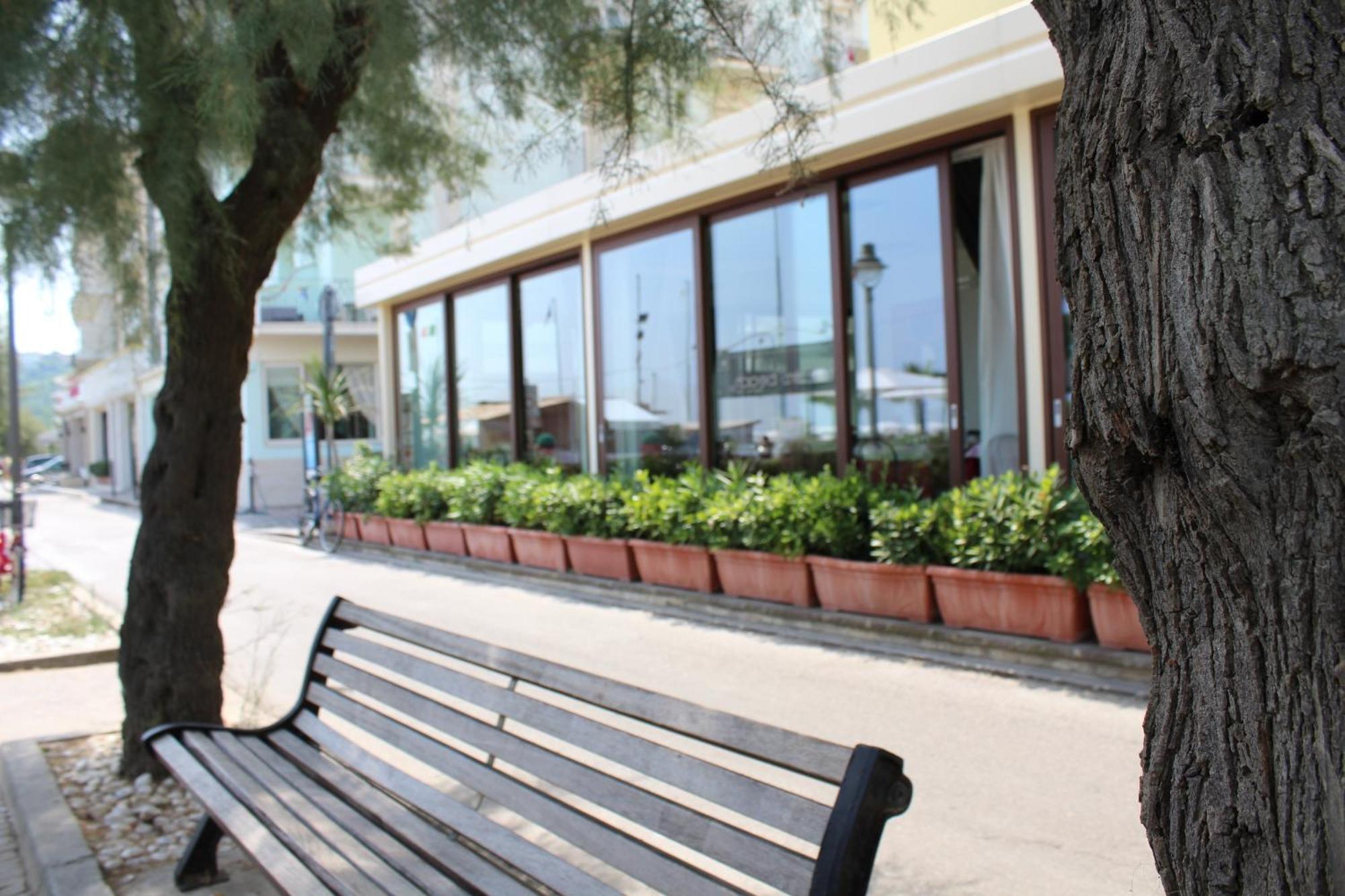 Hotel Splendid Gabicce Mare Esterno foto